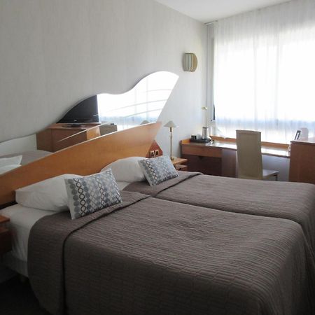 Le Crystal Dinard Plage Exterior photo