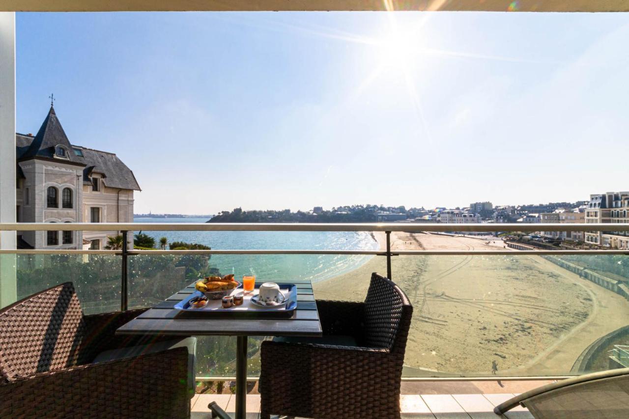 Le Crystal Dinard Plage Exterior photo