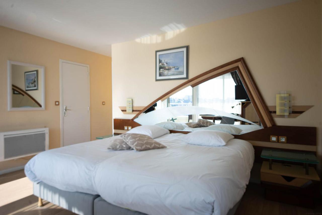 Le Crystal Dinard Plage Exterior photo