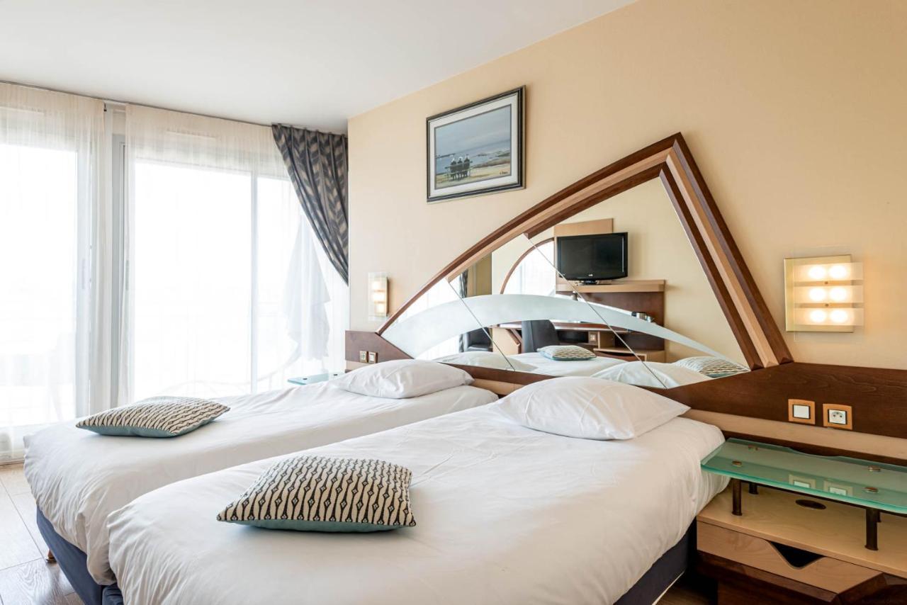 Le Crystal Dinard Plage Exterior photo