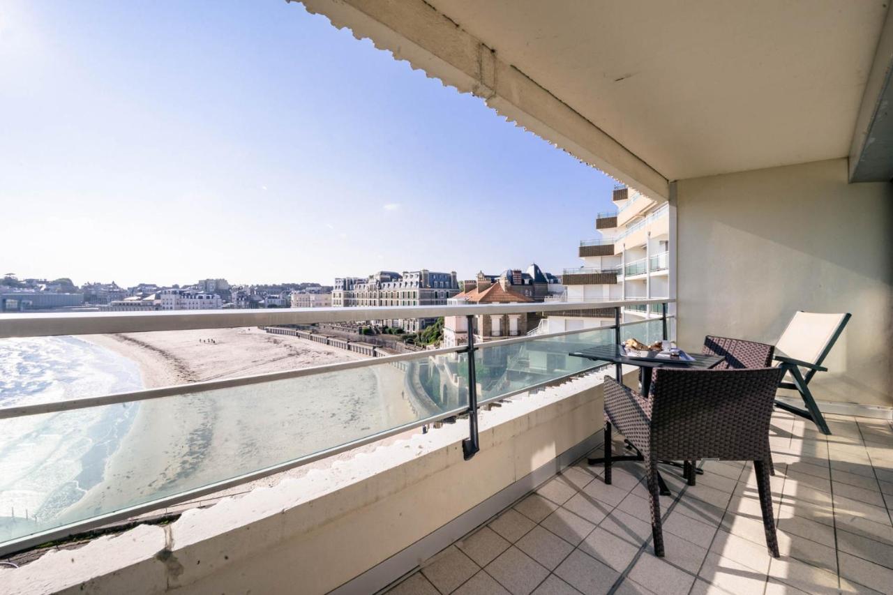 Le Crystal Dinard Plage Exterior photo