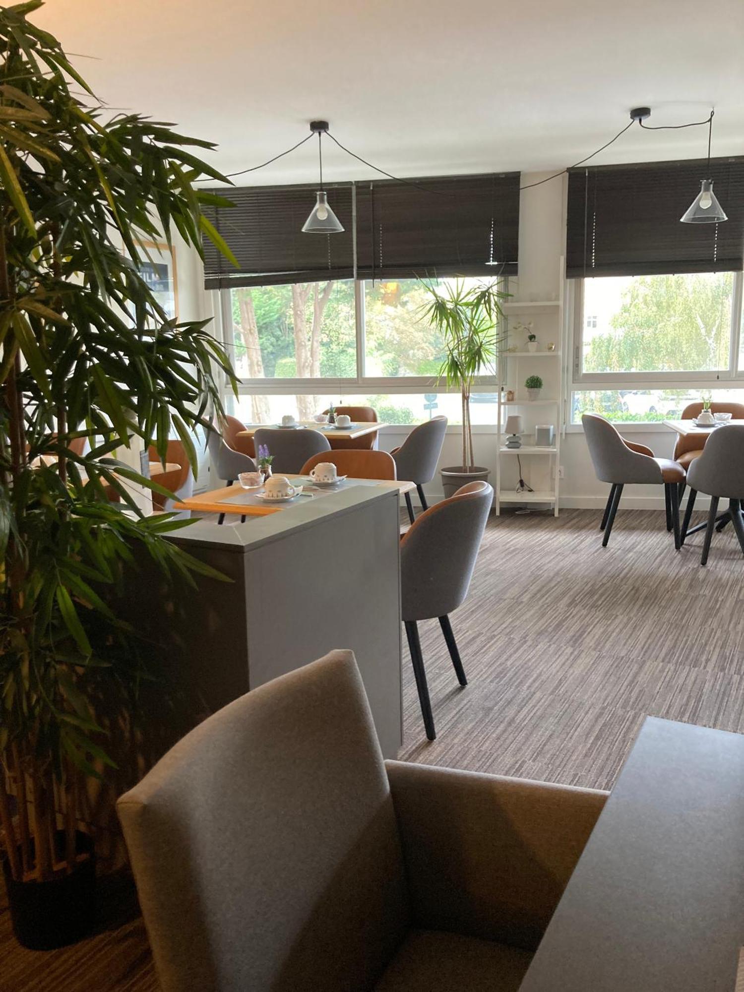 Le Crystal Dinard Plage Exterior photo